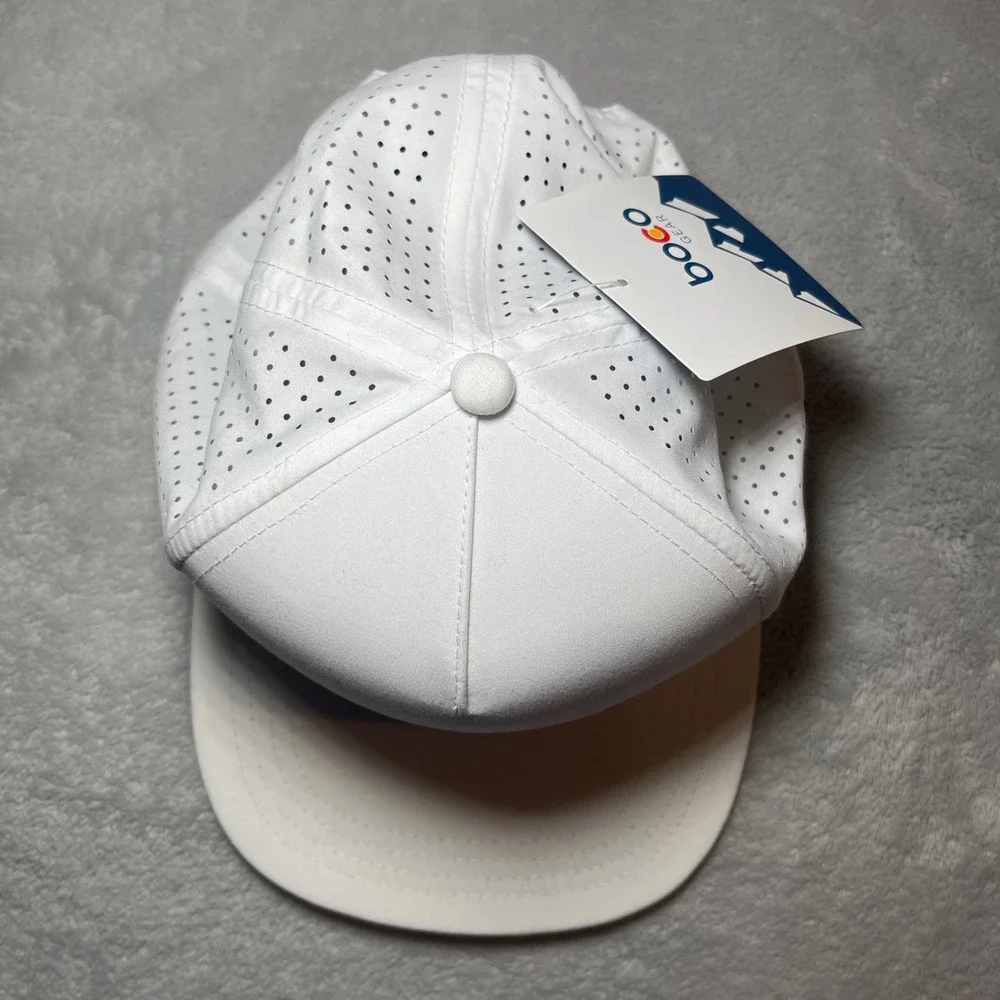 BOCO Gear Hat Men White Plush Technical Trucker Performance Running Snapback NWT